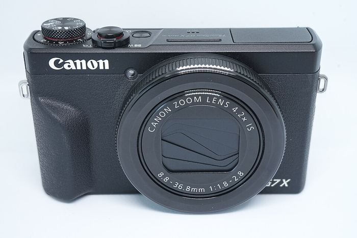 Canon G7X Mark III